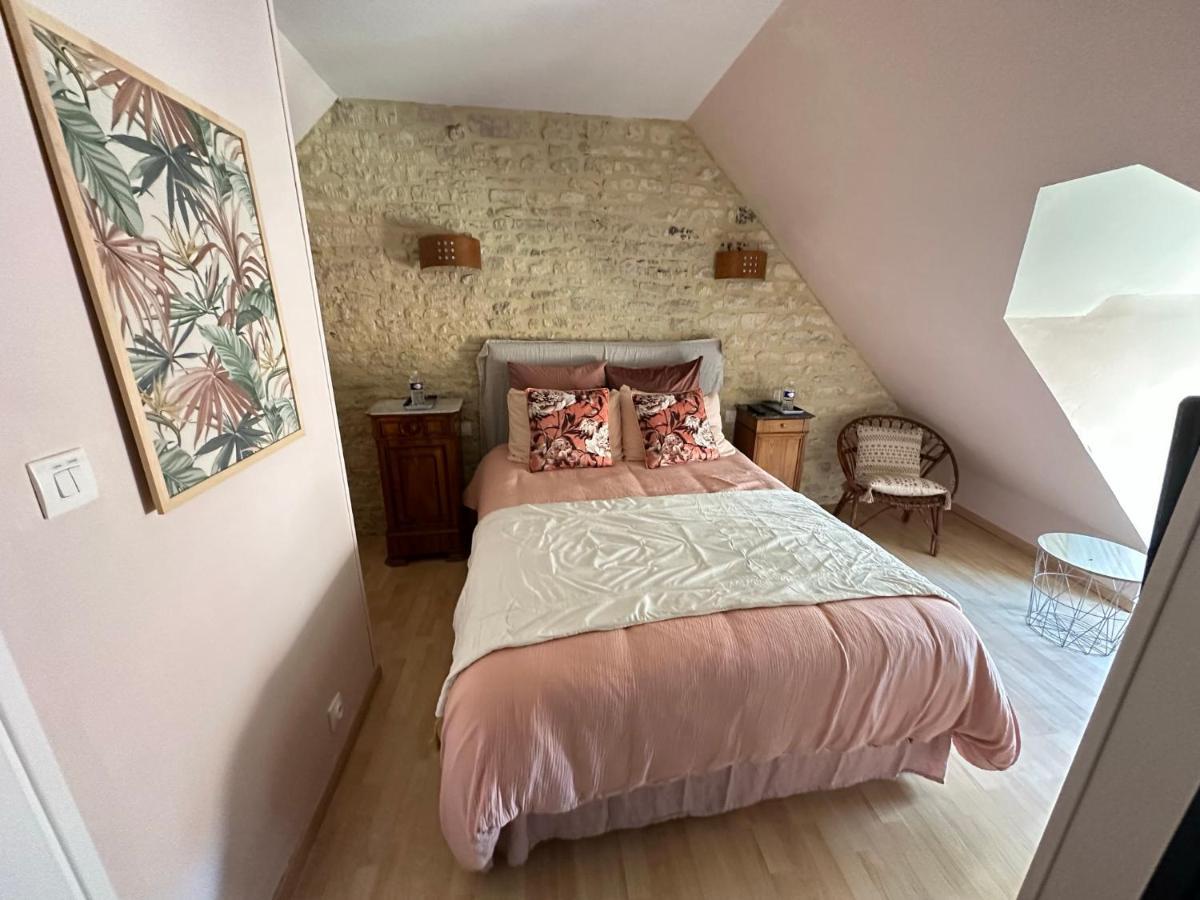 Chambres D'Hotes De L'Ancienne Auberge Thaon Екстериор снимка