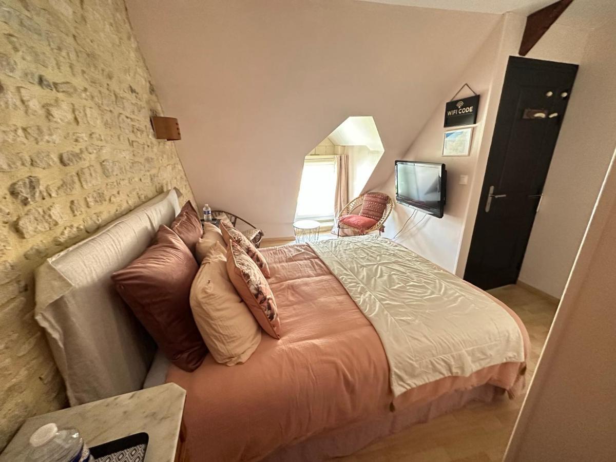 Chambres D'Hotes De L'Ancienne Auberge Thaon Екстериор снимка